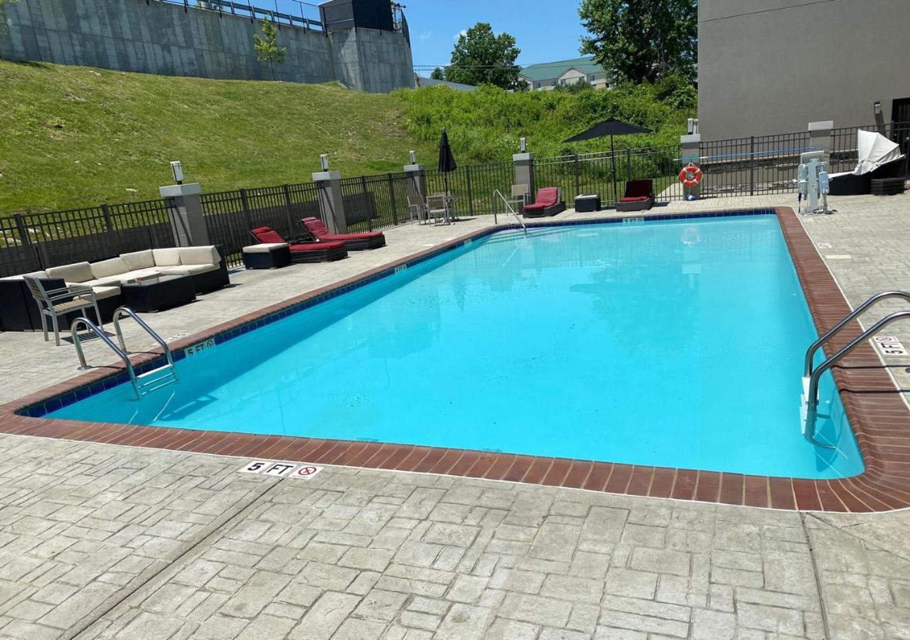 Quality Suites Nashville Airport Εξωτερικό φωτογραφία