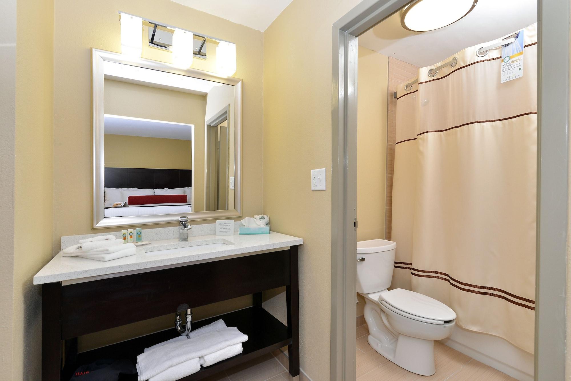 Quality Suites Nashville Airport Εξωτερικό φωτογραφία