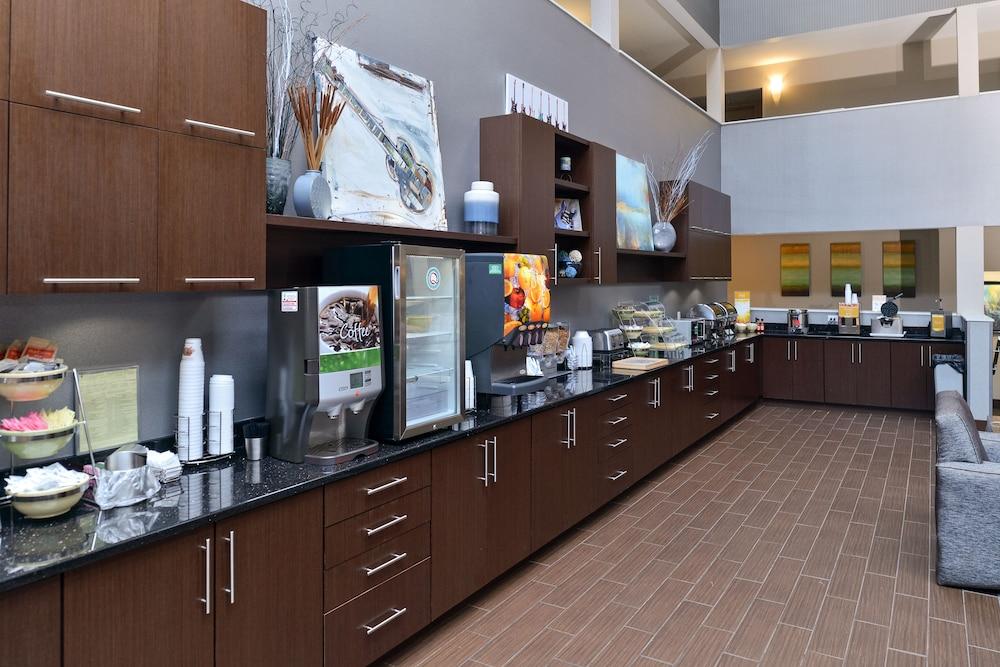 Quality Suites Nashville Airport Εξωτερικό φωτογραφία