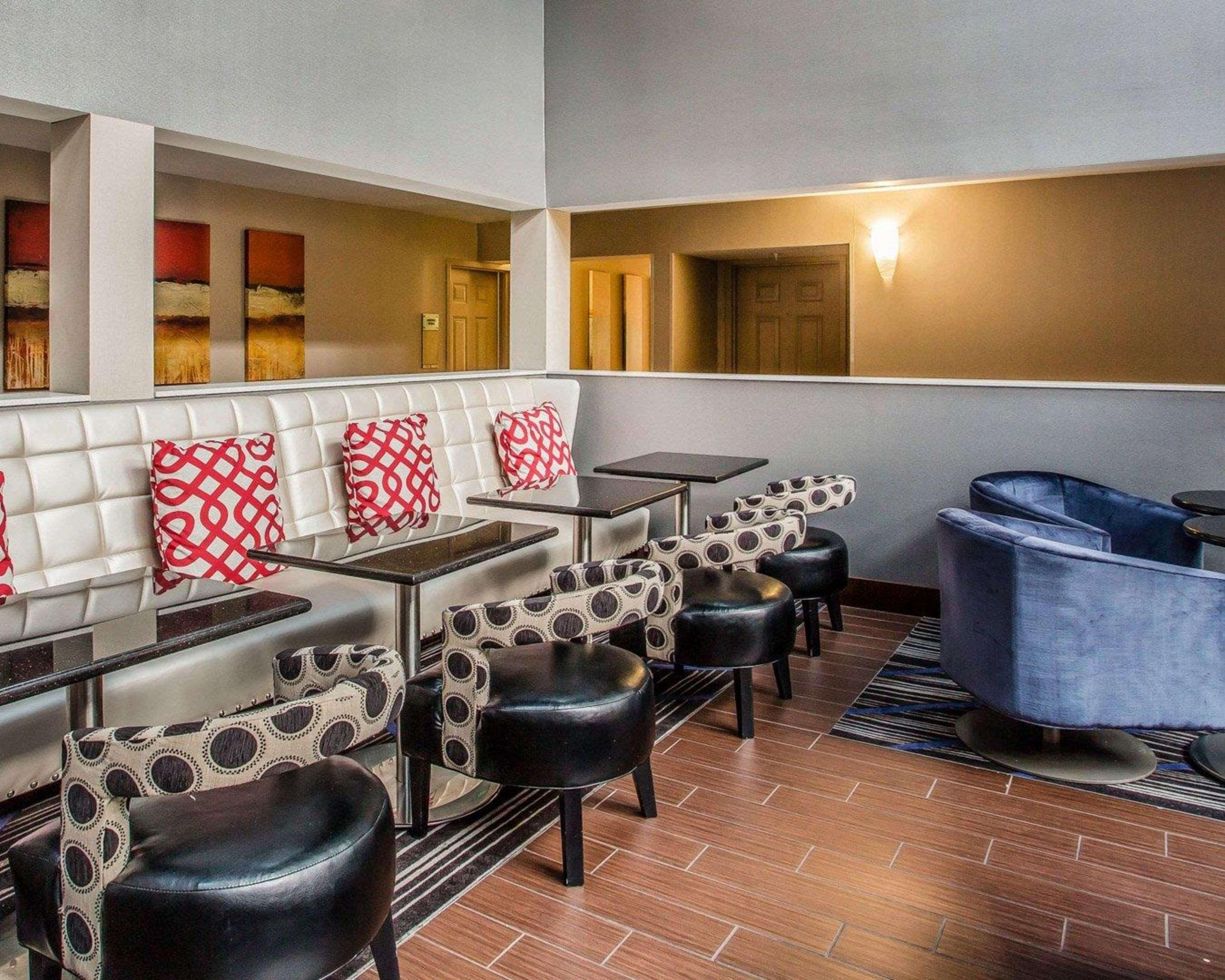 Quality Suites Nashville Airport Εξωτερικό φωτογραφία