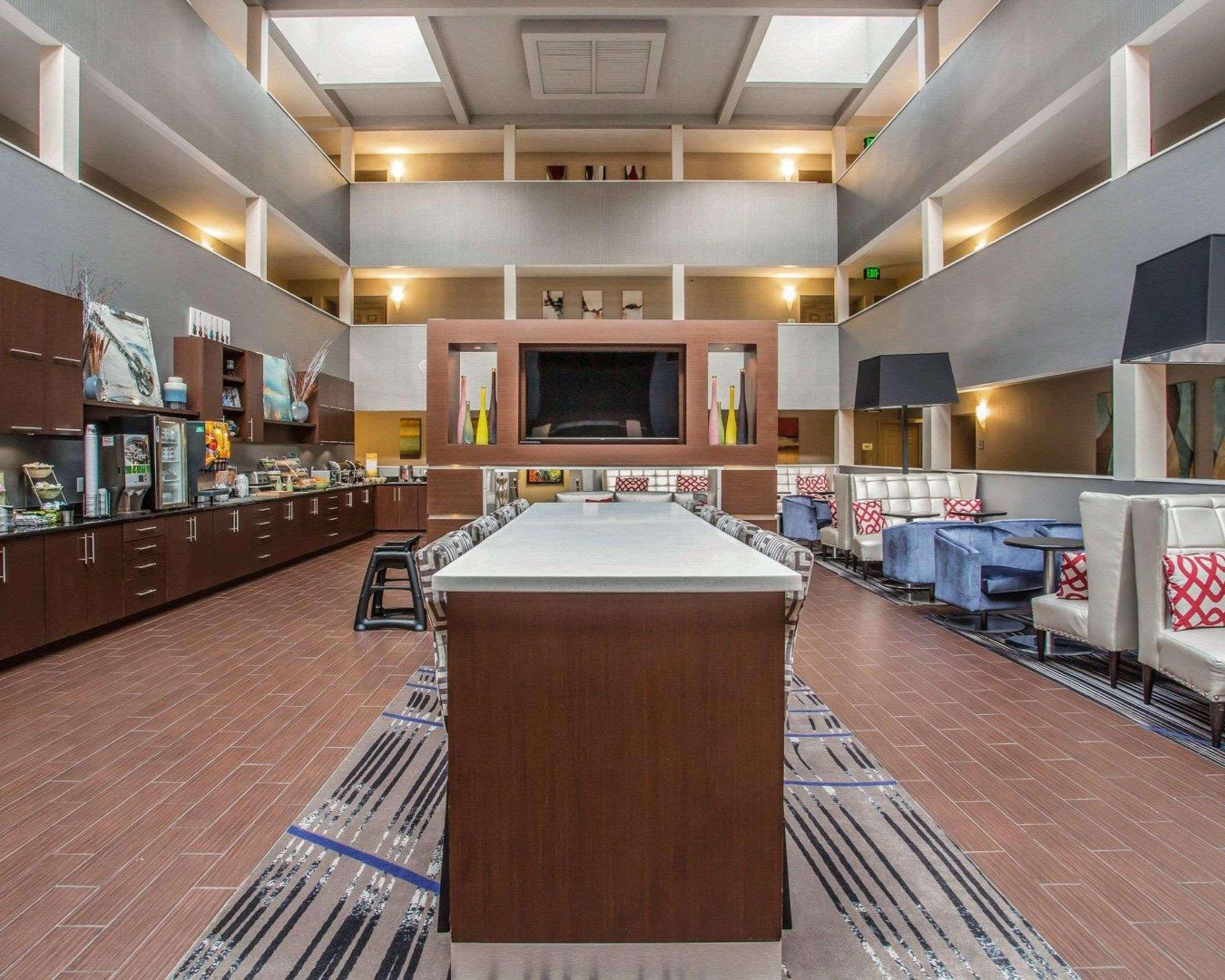 Quality Suites Nashville Airport Εξωτερικό φωτογραφία