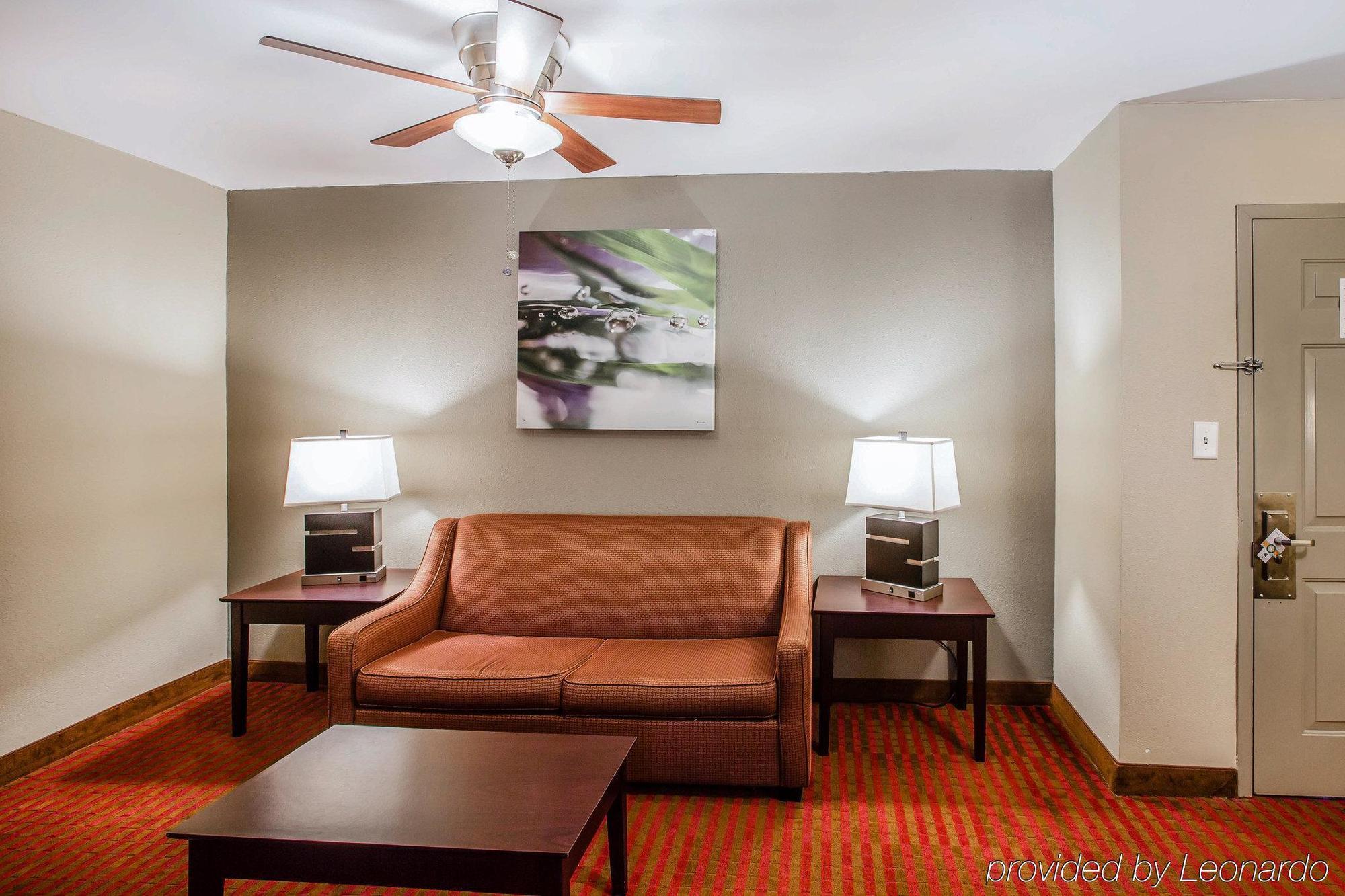 Quality Suites Nashville Airport Εξωτερικό φωτογραφία