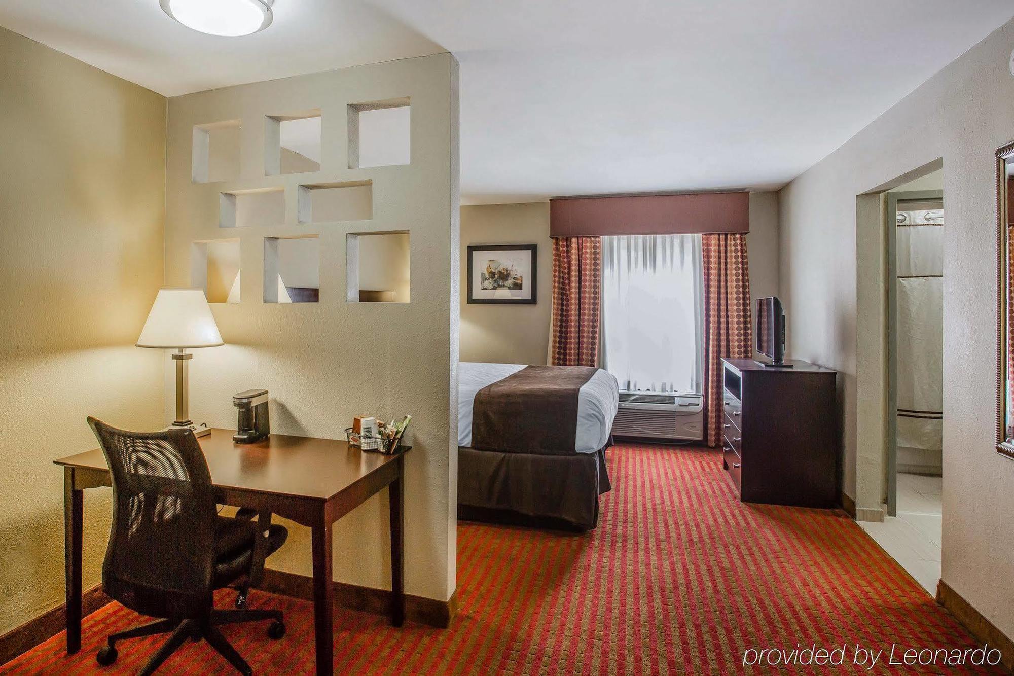 Quality Suites Nashville Airport Εξωτερικό φωτογραφία